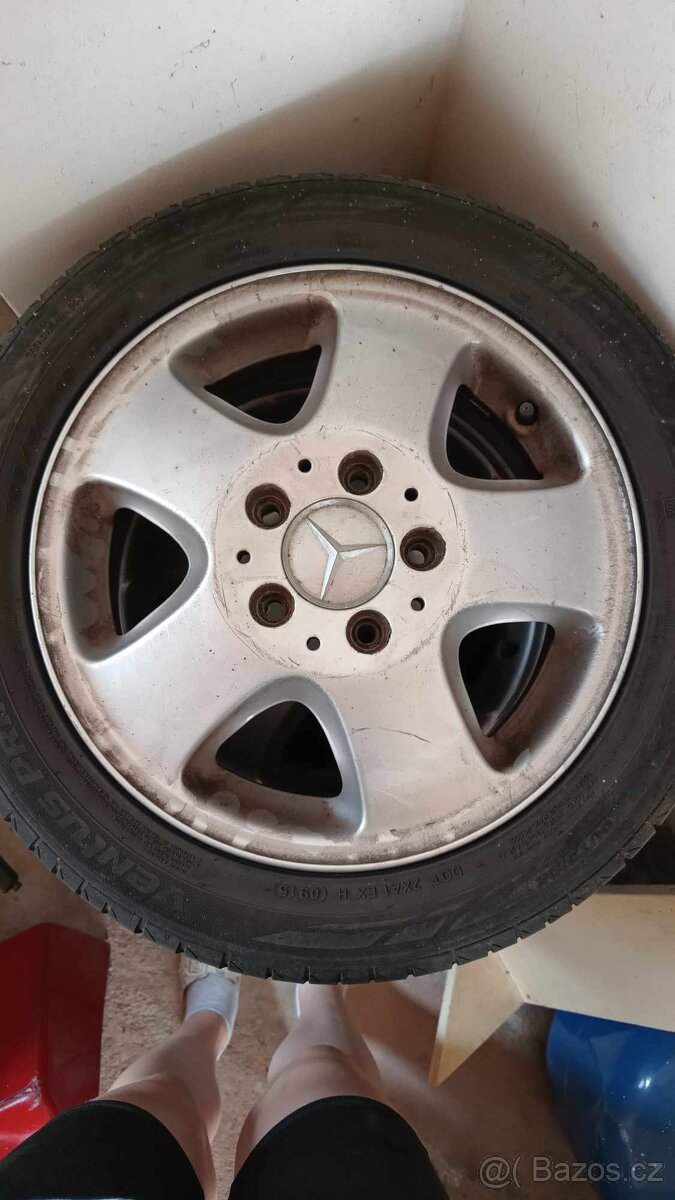 Pneu Mercedes - 5