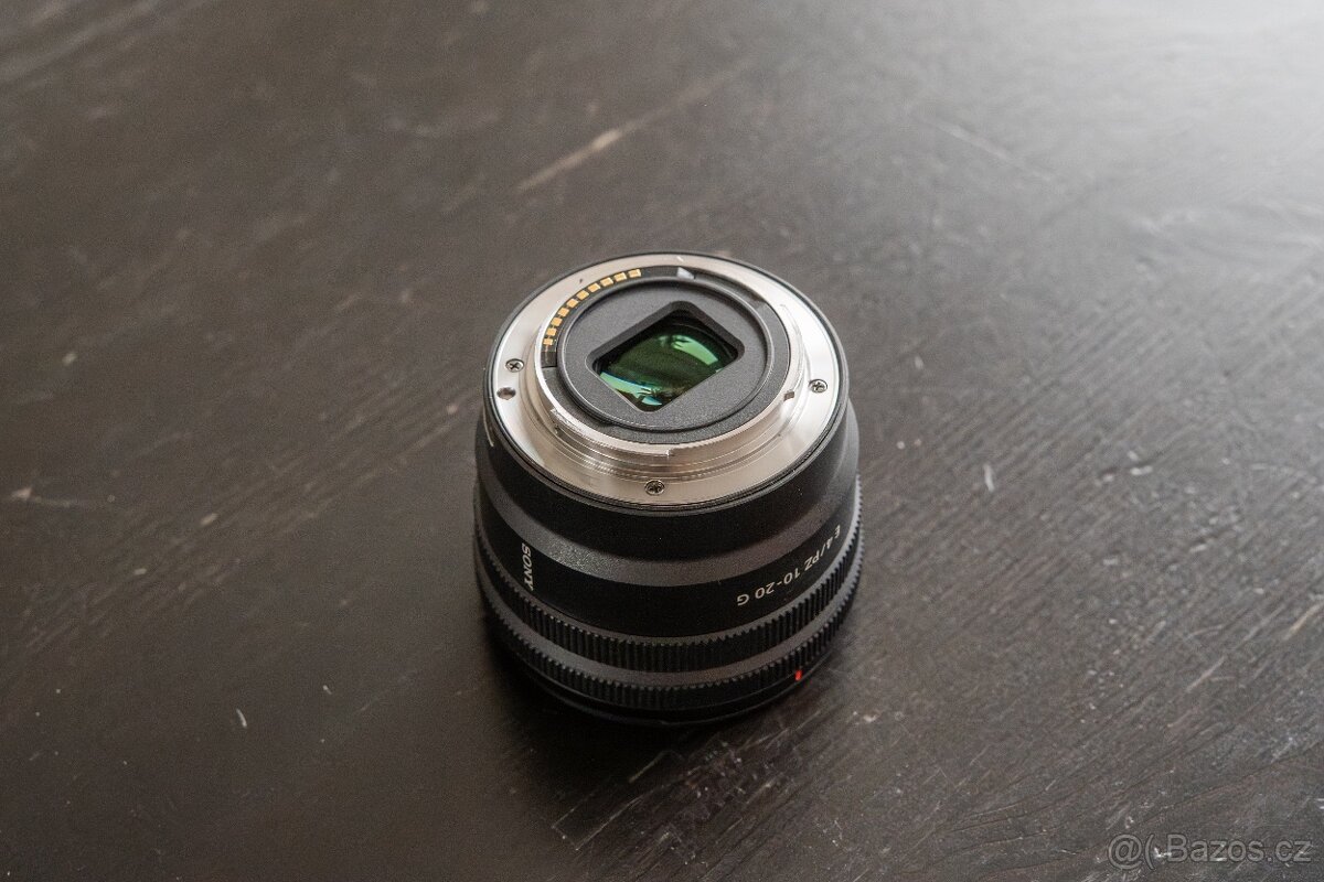 Sony E PZ 10-20 mm f/4 G - 5