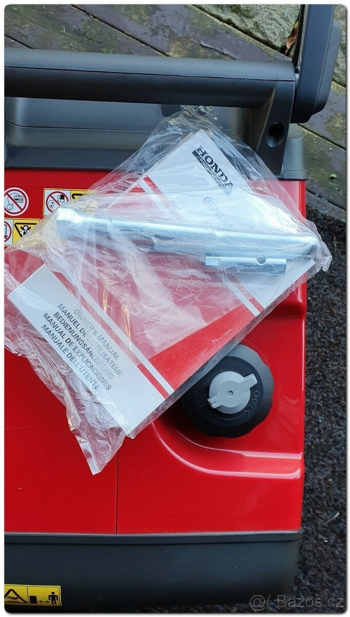 Generátor Honda EU 30i Inverter 2,6 kW, jako nový - 5