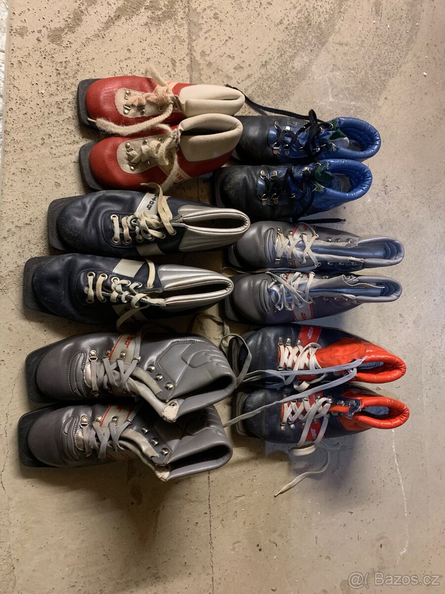 Běžky - různé délky + boty s vázáním 75 různé velikosti - 5