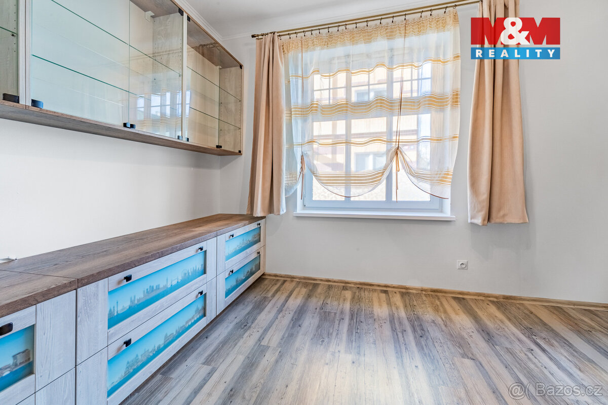 Prodej bytu 3+1, 76 m², Karlovy Vary, ul. Příčná - 5