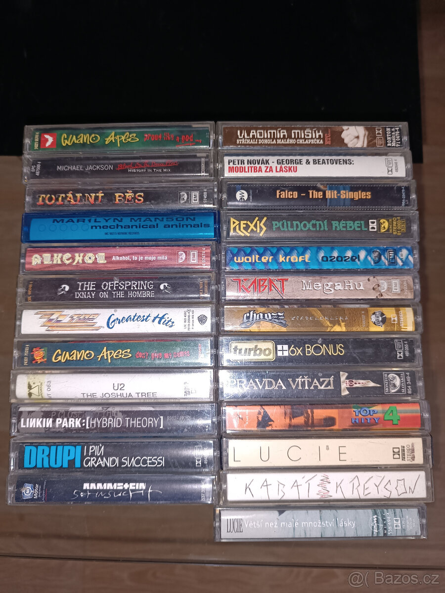 Stojan na kazety - 5