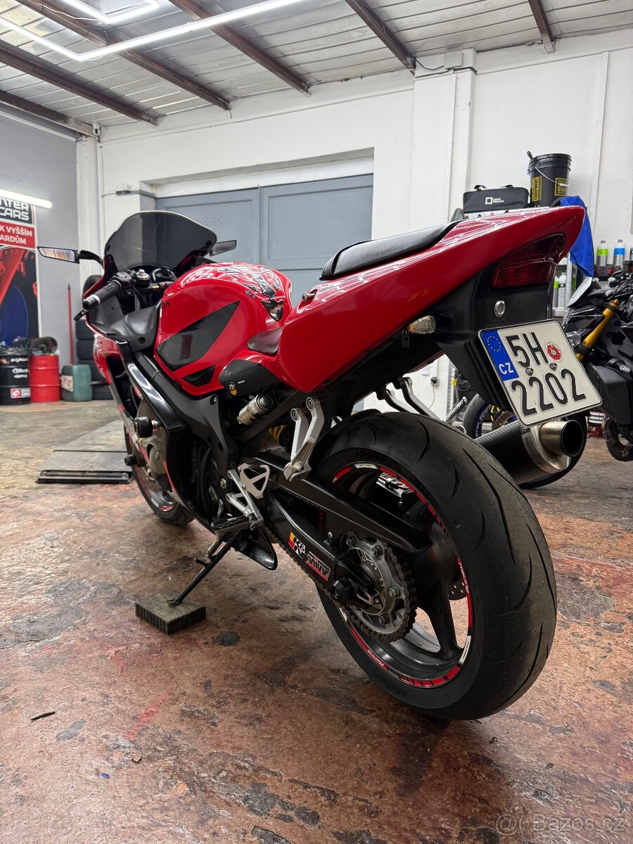 Honda Cbr 600 f - 5