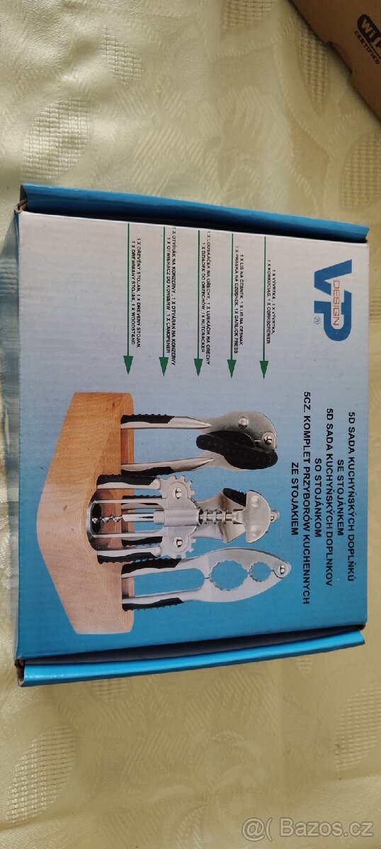 Sada kovových kuch. pomocníků - 5