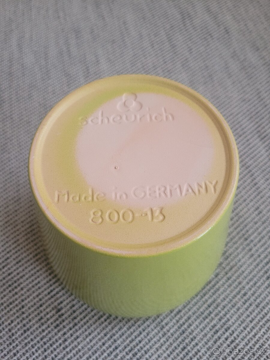 Zelený květináč zn. Scheurich - 5