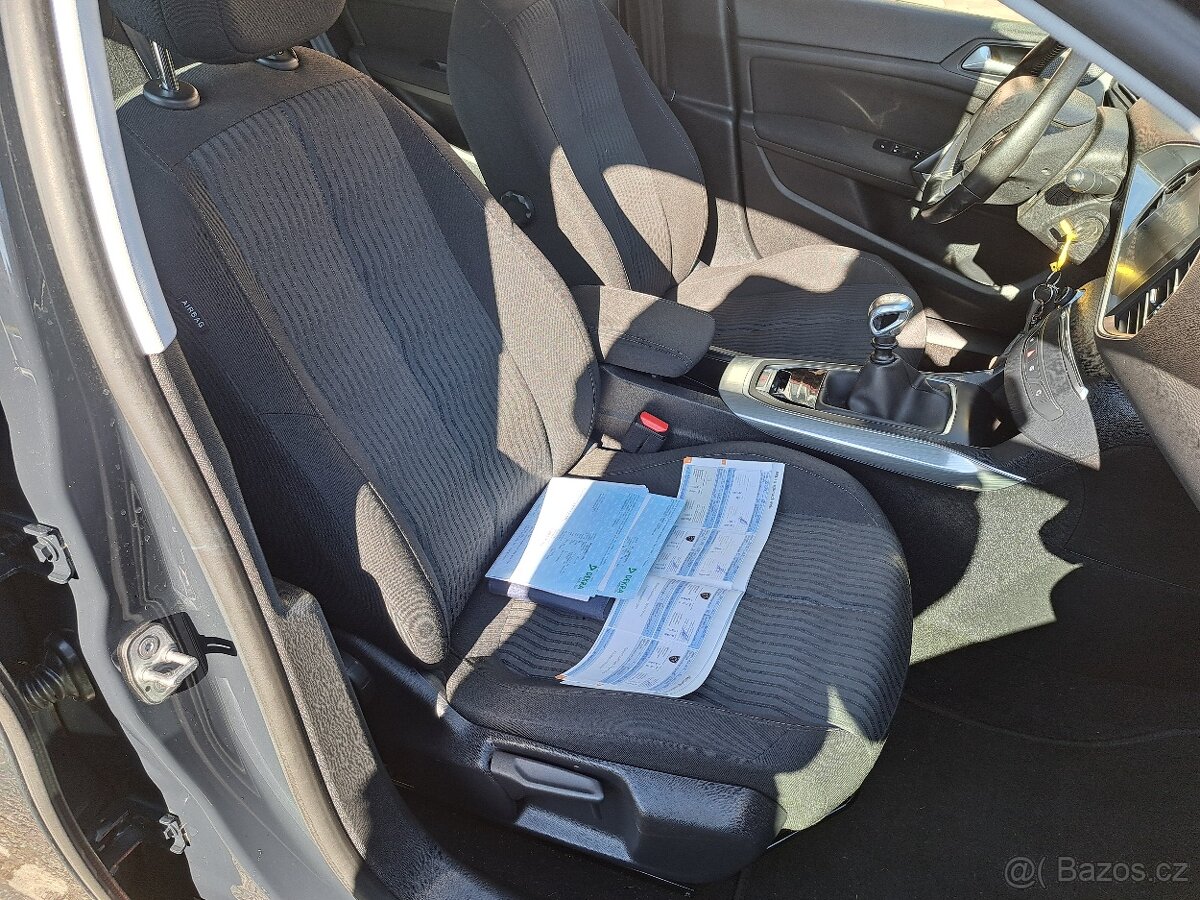 Peugeot 308 2.0HDi 110kw - 5