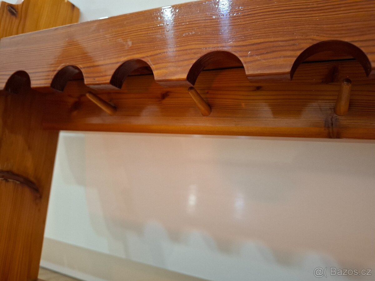 Dřevěná polička na chalupu - 5