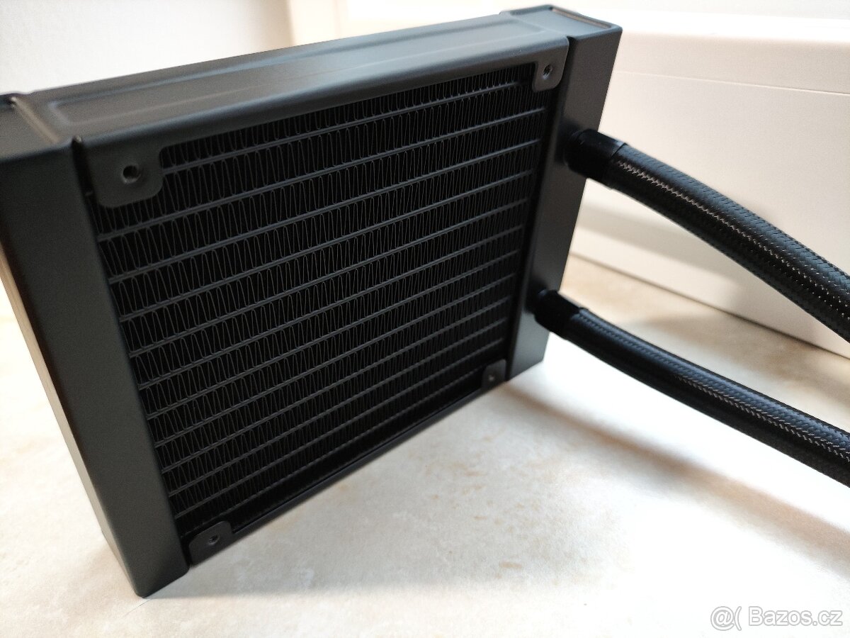 Vodní chlazení ID-COOLING FROSTFLOW X 120 AIO - 5