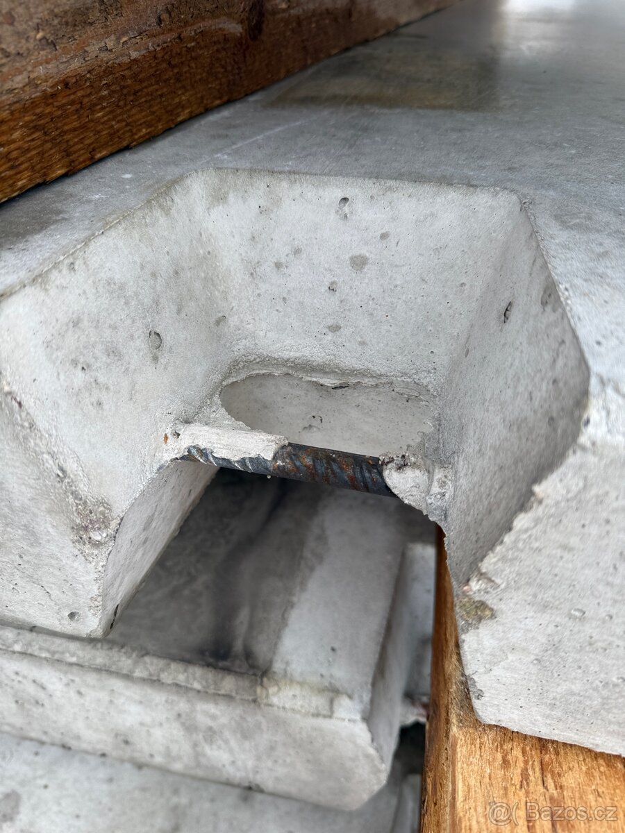 Prodám silniční panely 300x150x15 - 5