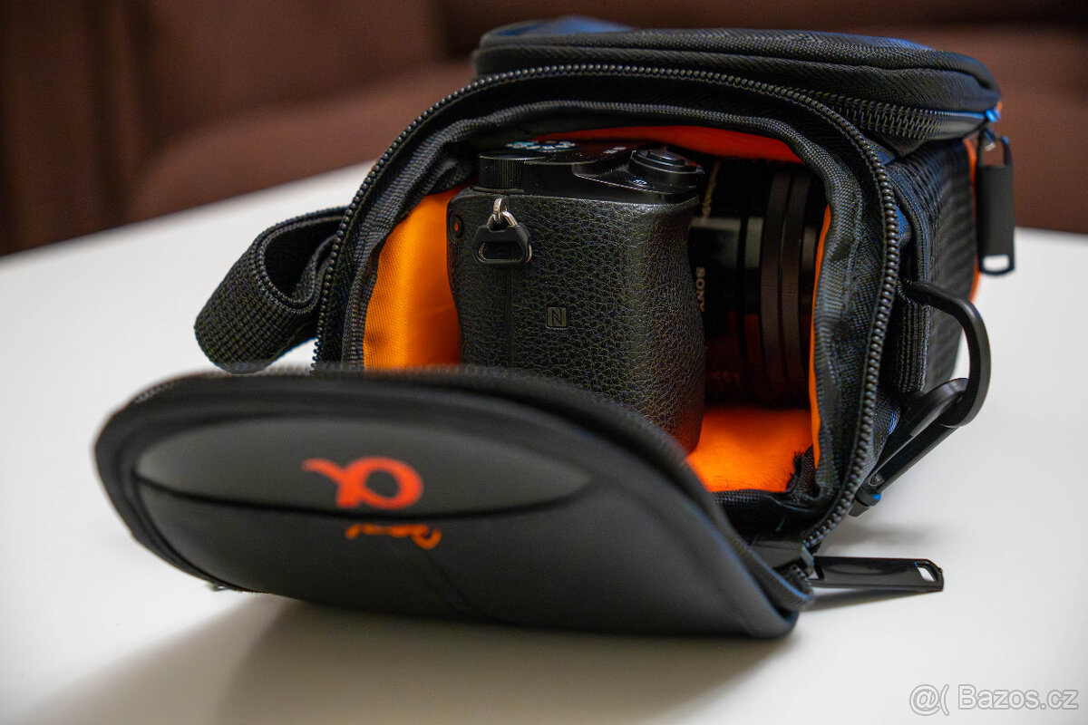 Sony a6100 + 16-50mm OSS + príslušenstvo - 5