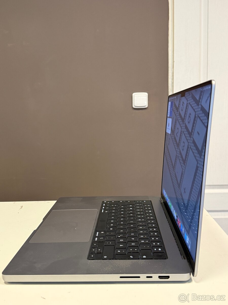 MacBook PRO 16” M1 PRO - 5