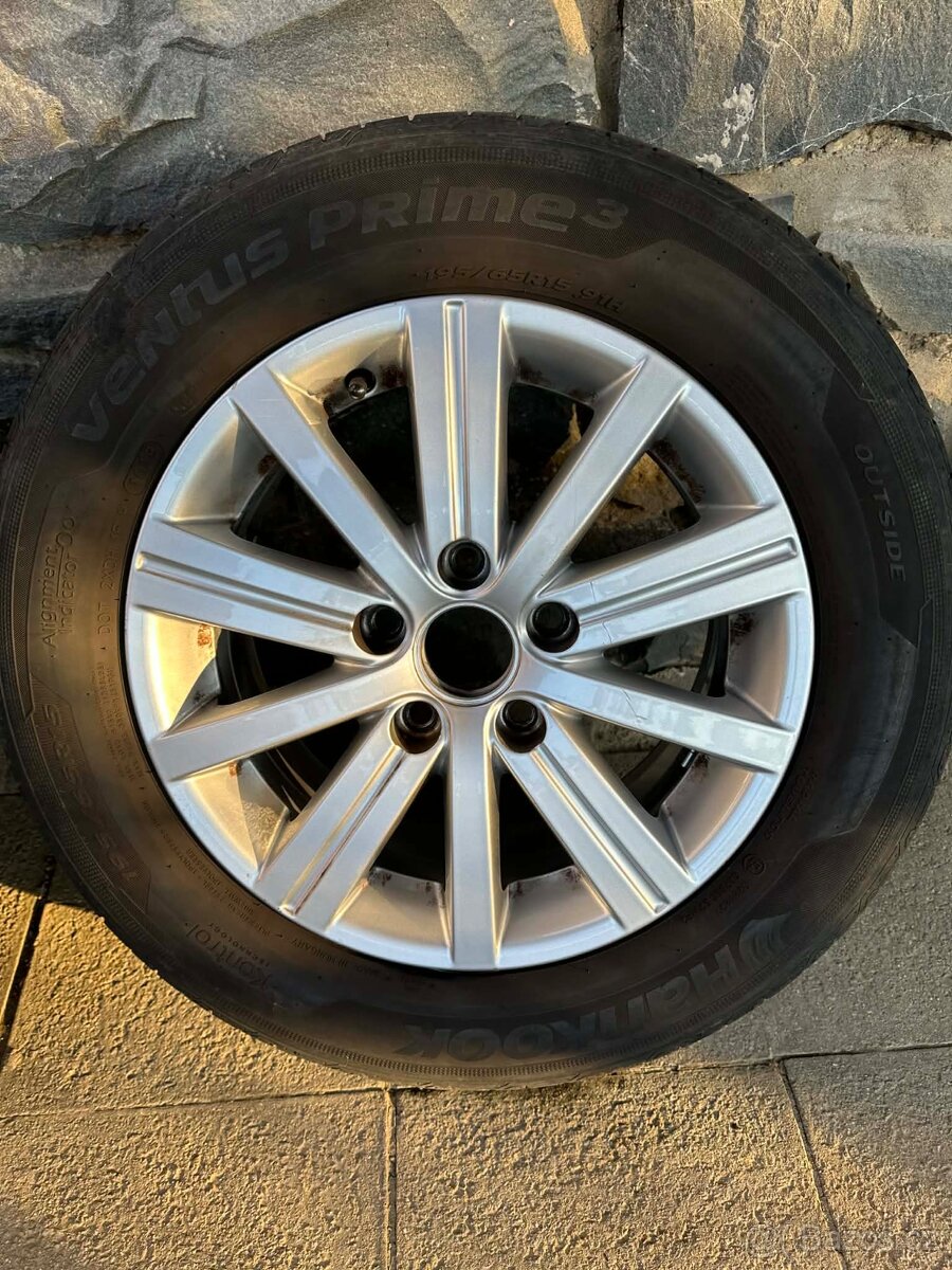 Kola VW R15 - 5