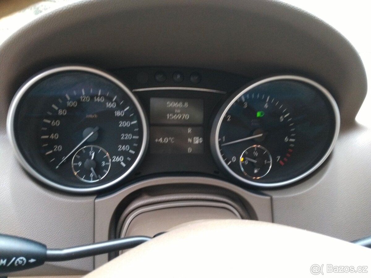 Mercedes ML 350 4Matic AMG - 5
