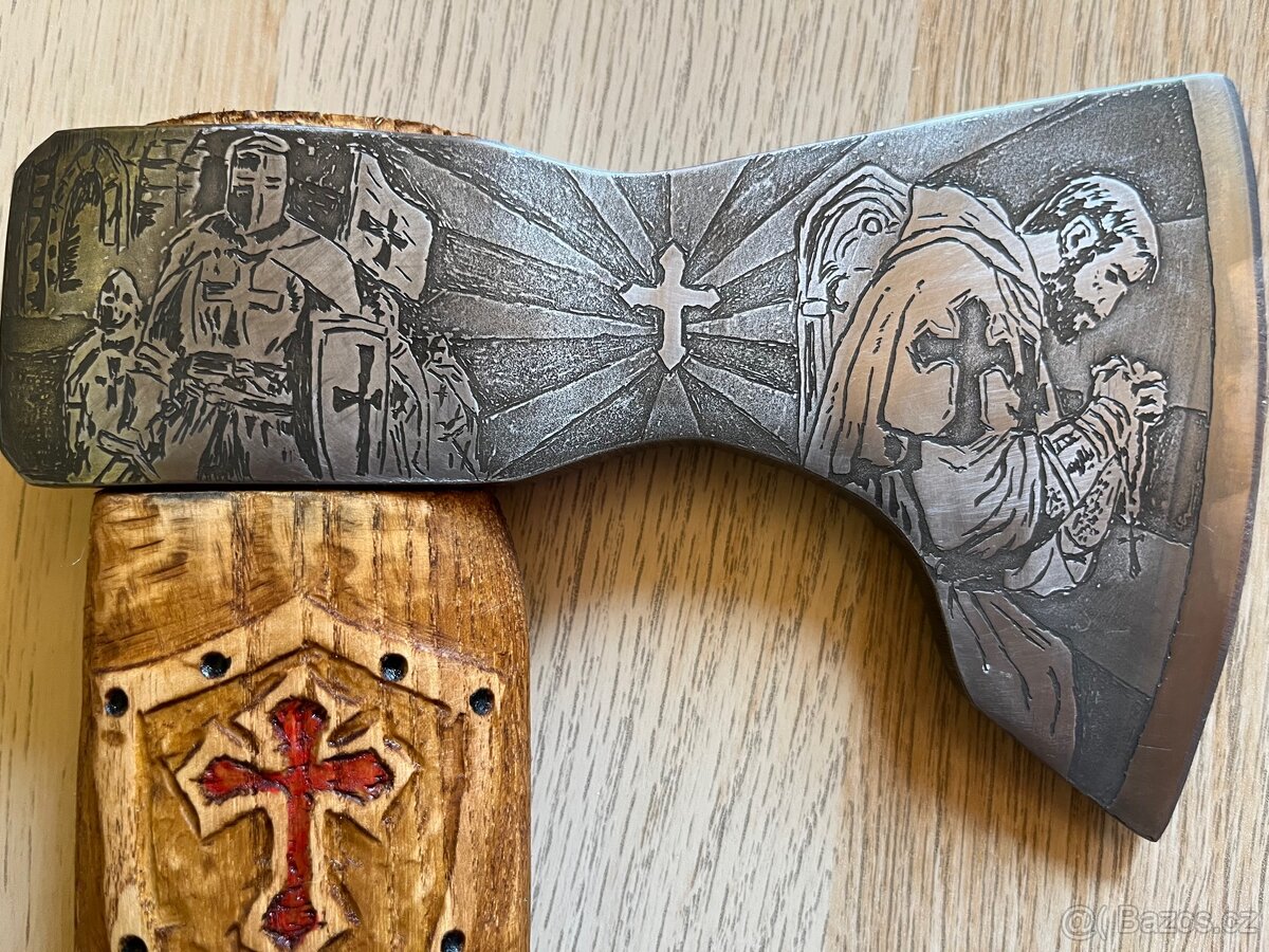 Templářská sekera s nástěnným držákem - 5