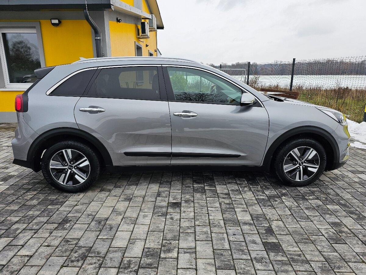 Kia Niro HYBRIDNÍ 1.6 GDI HEV Exclusive DCT - 5