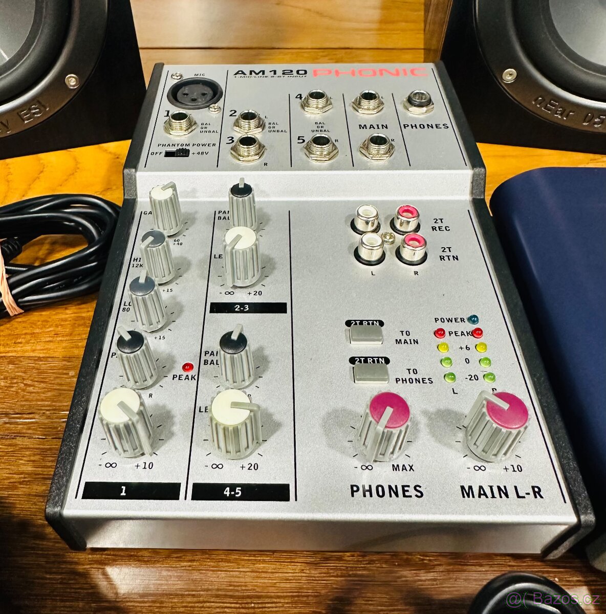 KOMPONENTY PRO STUDIOVOU PRÁCI - 5