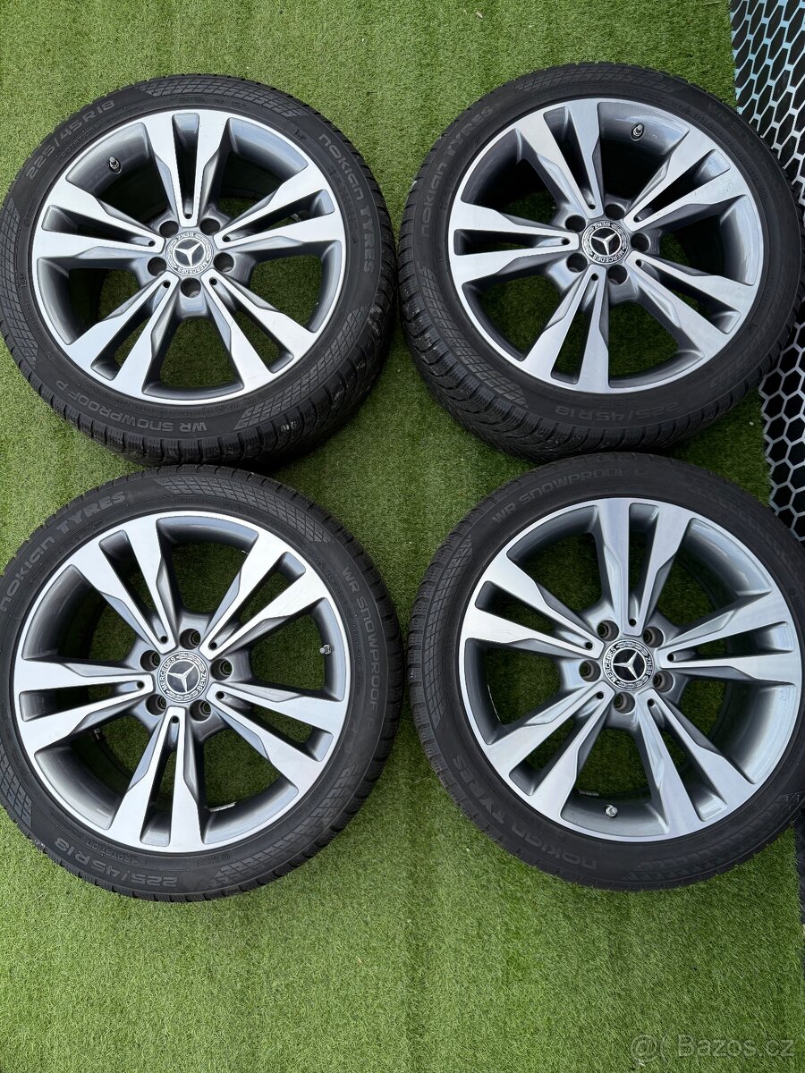 Mercedes W205 C-CLASS - ORIGINÁLNÍ SADA - 5