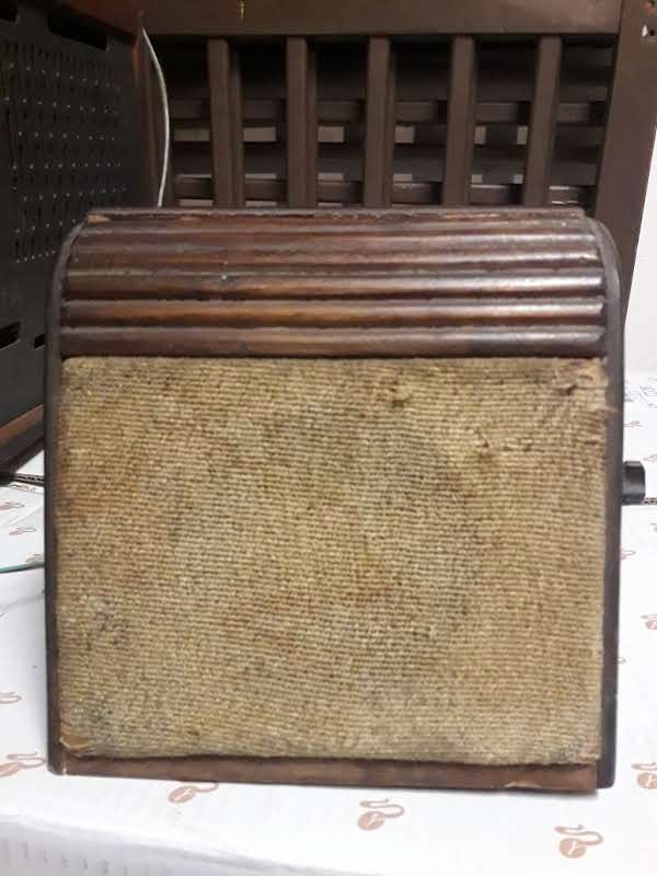 Starožitné rádio s německým přepínačem Lufrwafe - 5