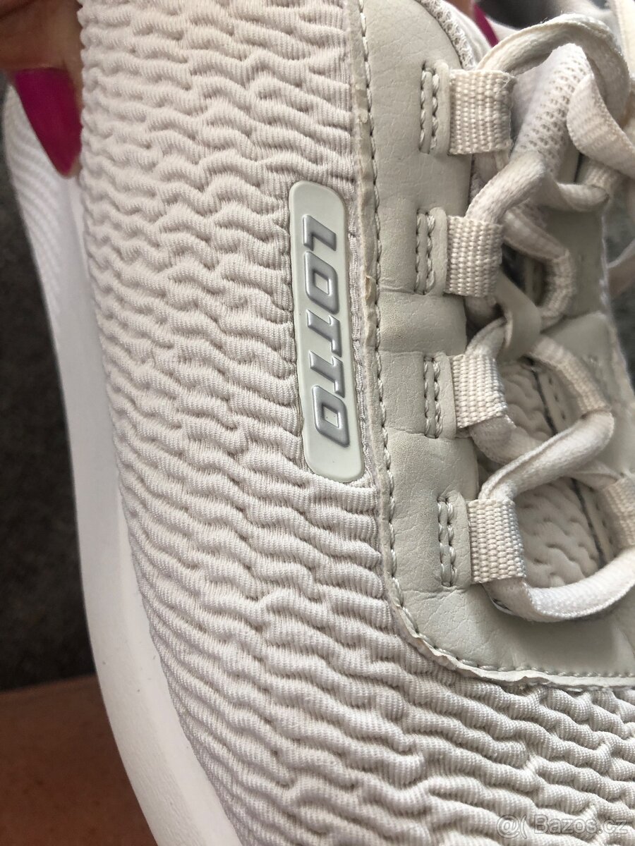 Dívčí tenisky Lotto, vel.36,5 - 5