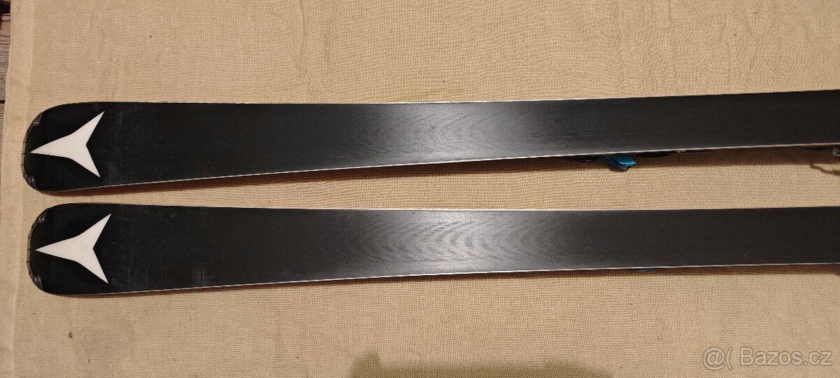 Lyže ATOMIC RACE GS 172 - 5