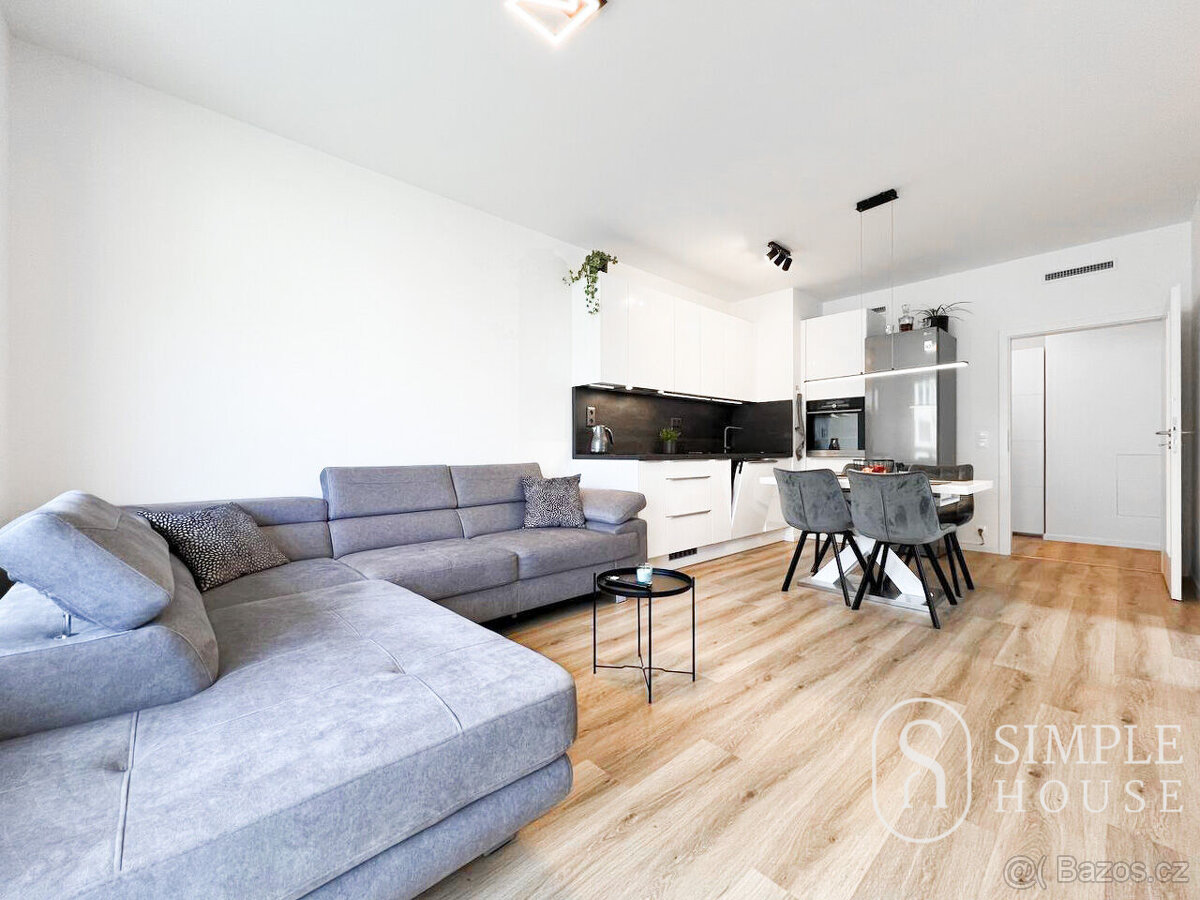 Pronájem bytu 2+kk • 56 m² - 5