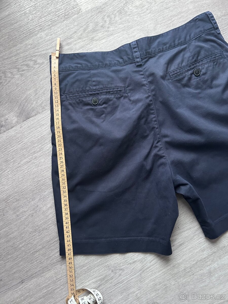 Prodám tmavě modré chino šortky H&M vel. 31 - 5