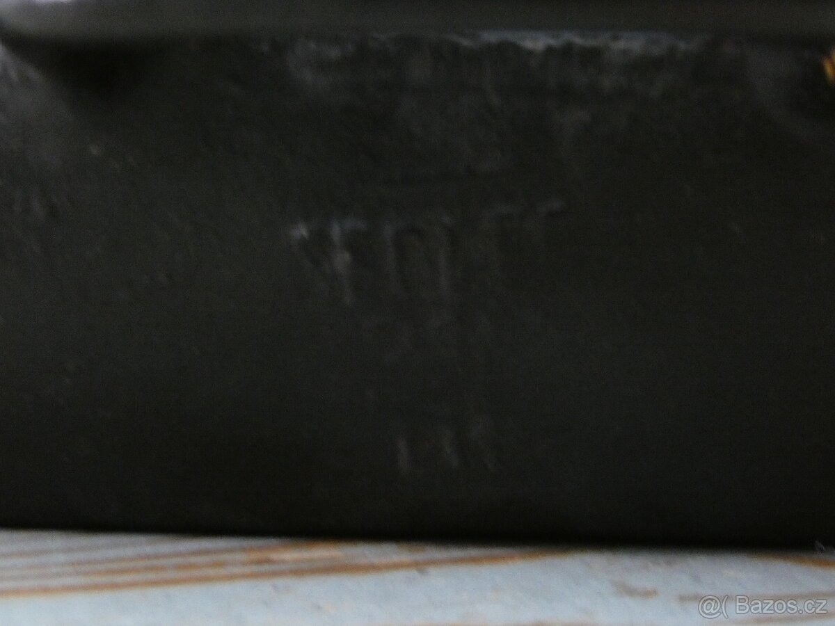 STARÉ SMALTOVANÉ NÁDOBÍ - 5