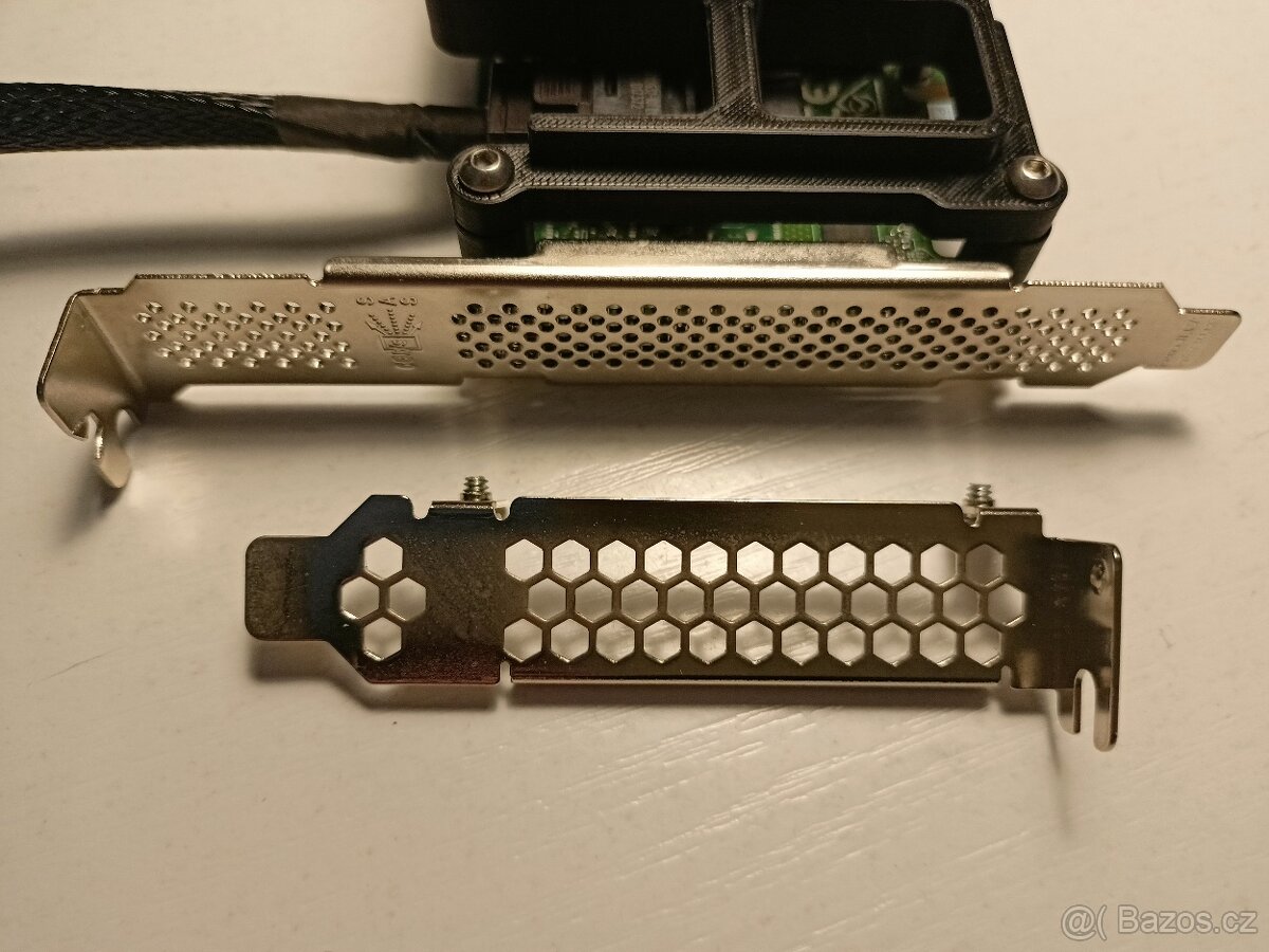 SAS/SATA řadič 12Gb/s - 5