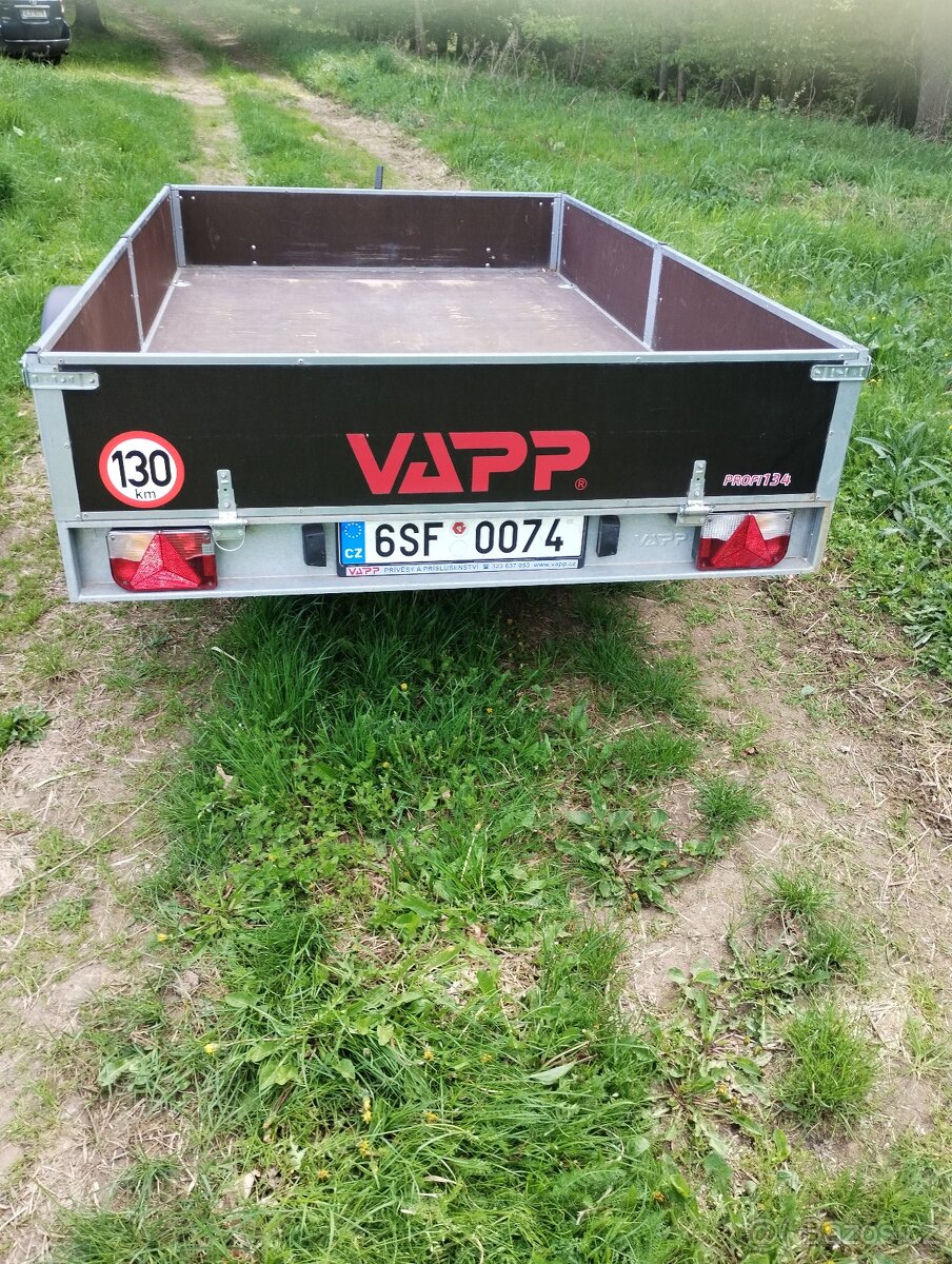 Bržděný přívěsný vozík - 5