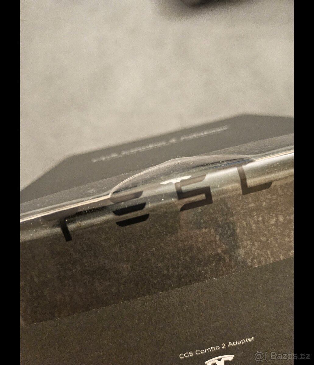 Tesla CCS2 Combo adaptér - 5