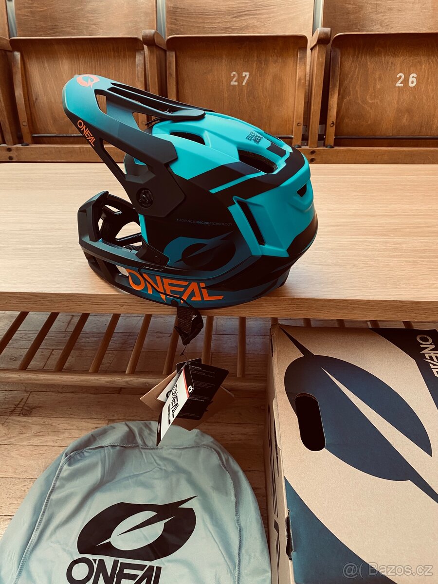 Helma Oneal SL1 Strike - 5