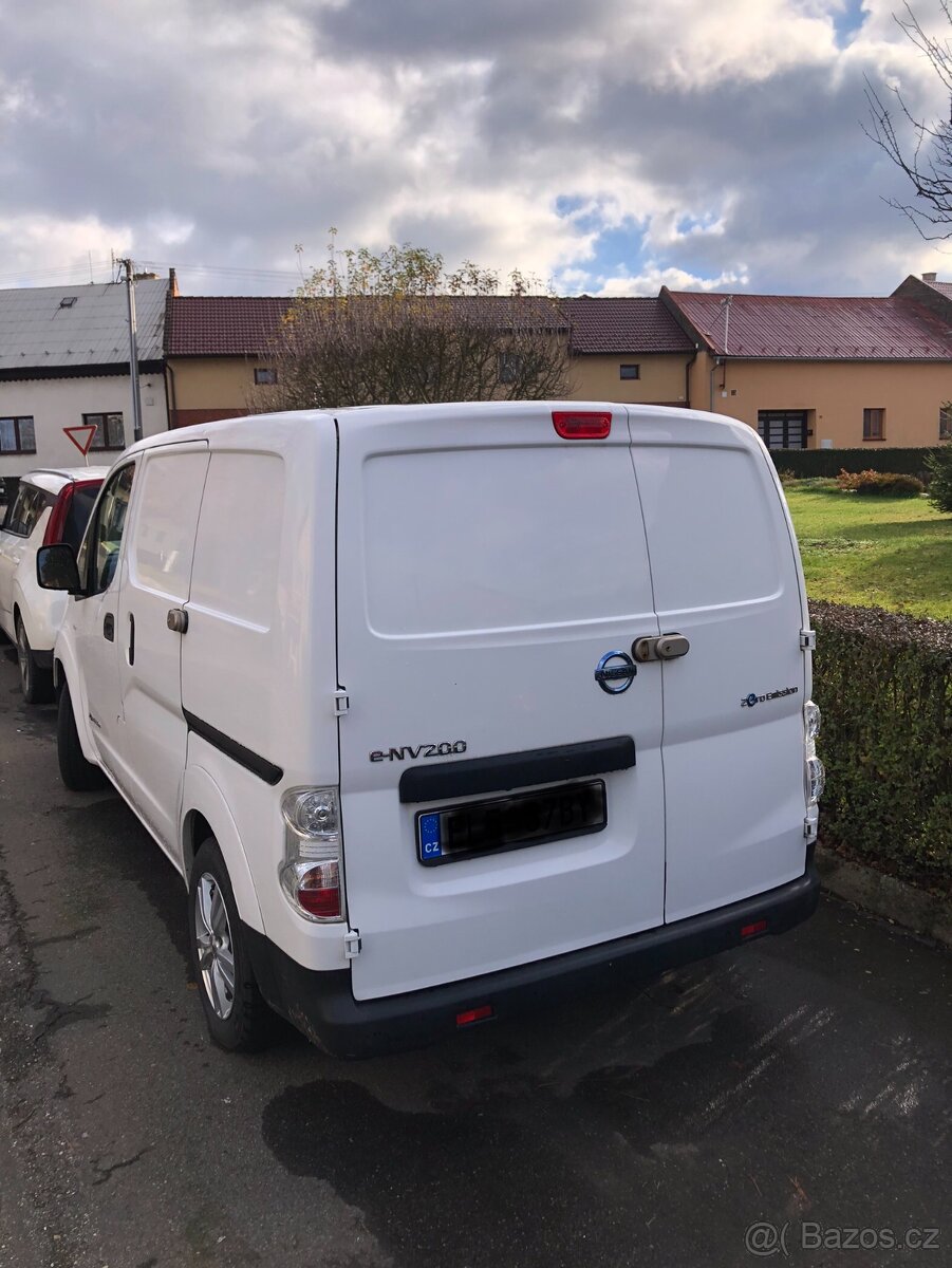 Prodám Nissan eNV200 s 40kWh baterií. - 5