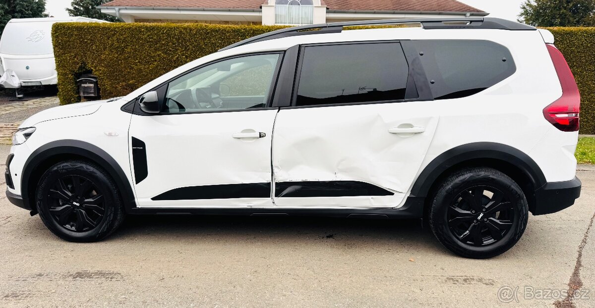 Dacia Jogger 1,0 TCe 81KW LIMITED EDITION,NAVI,7 MIST - 5
