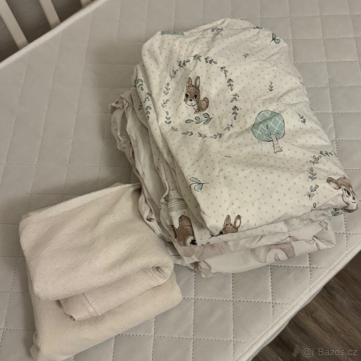 Dětská postýlka se vším příslušenstvím - 5