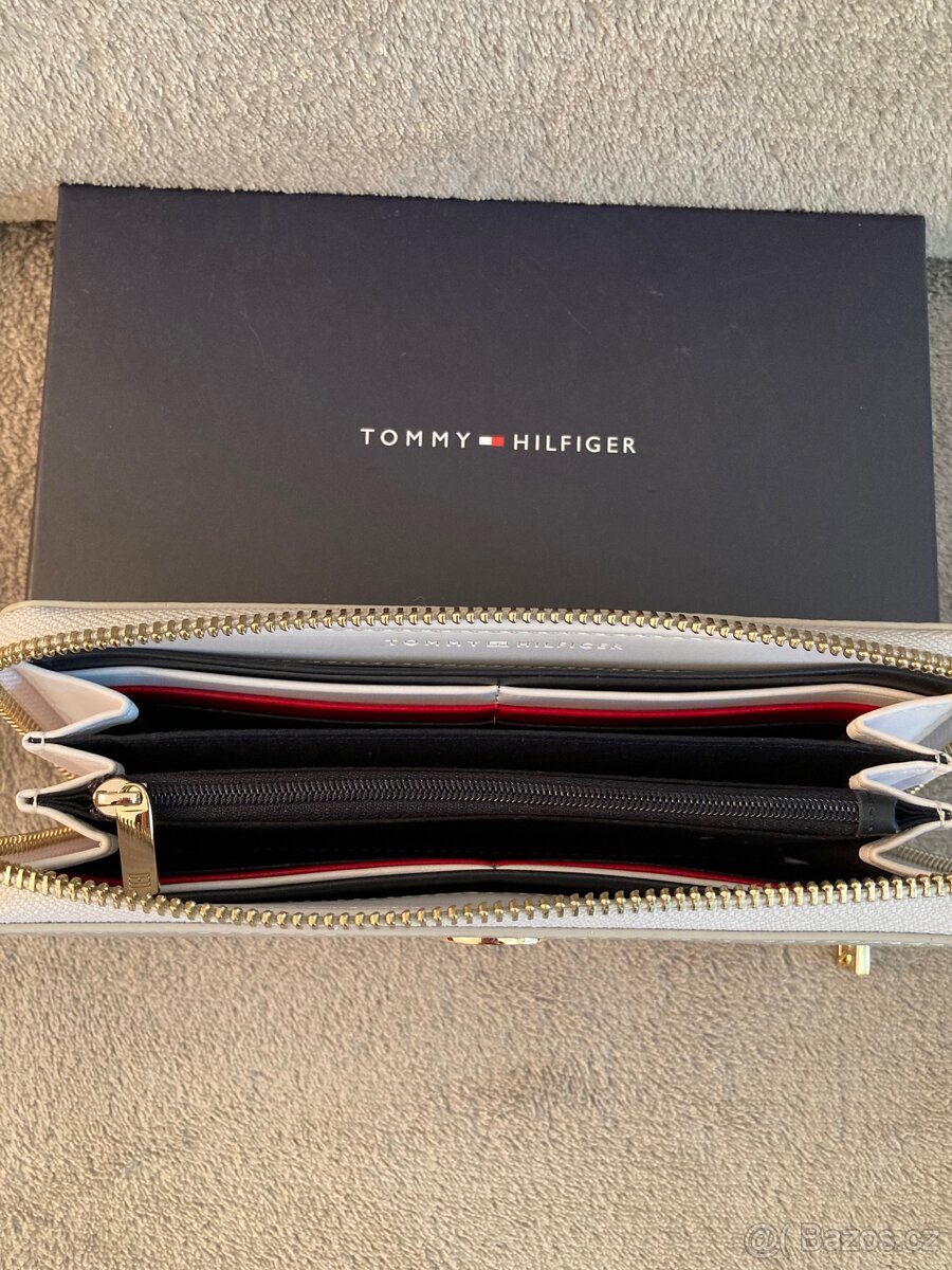 Nová peněženka Tommy Hilfiger - 5