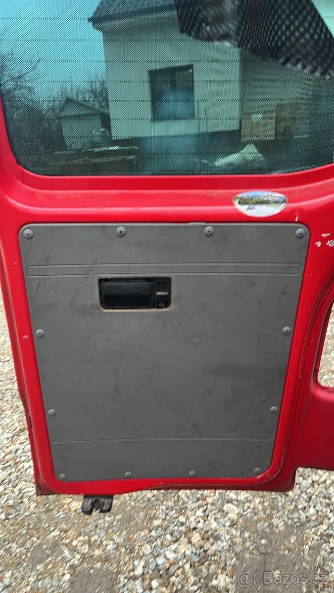 Křídlová vrata - Transporter T5 - 5