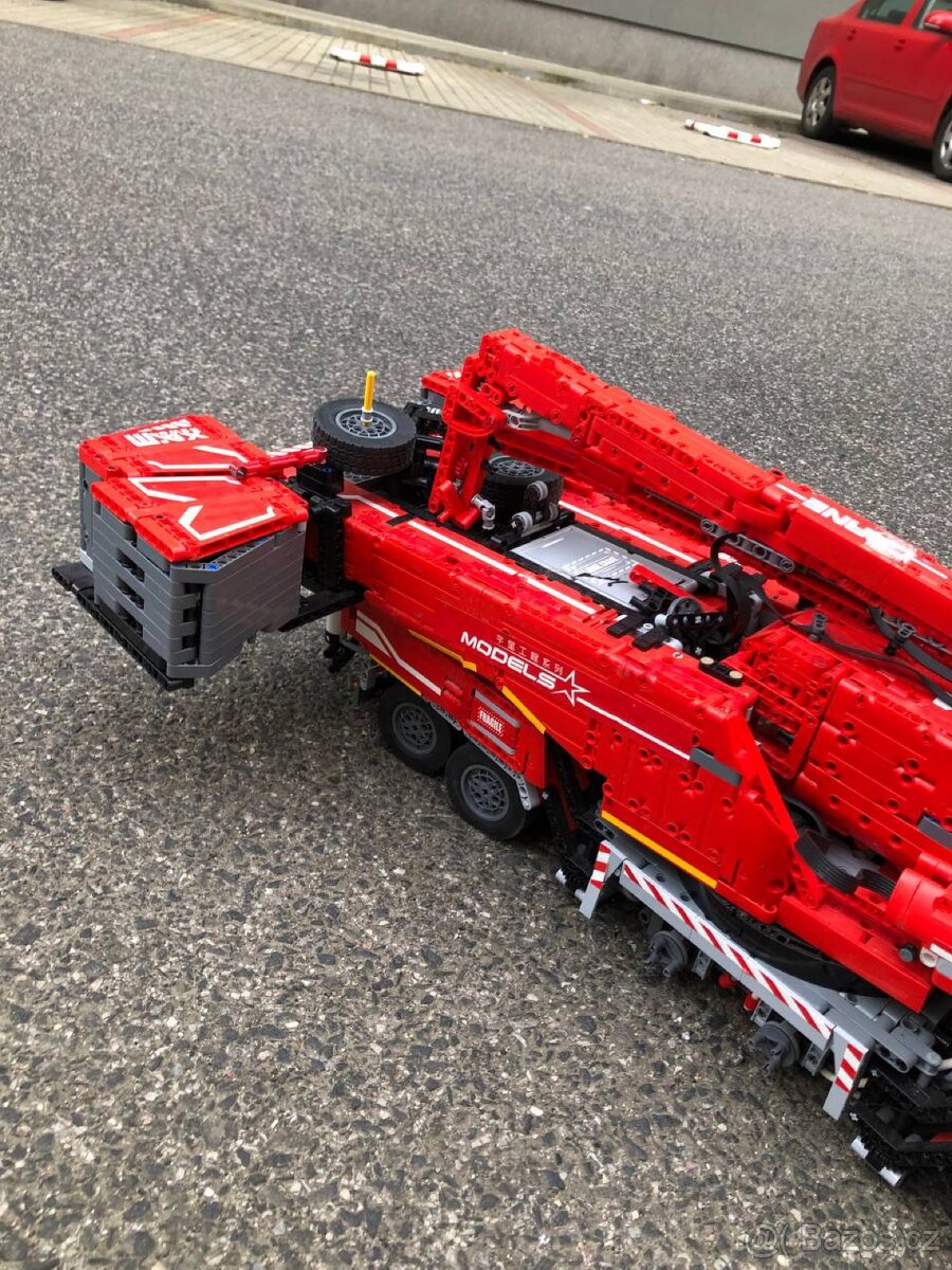 Mould King Liebherr LTM 11200 - 5