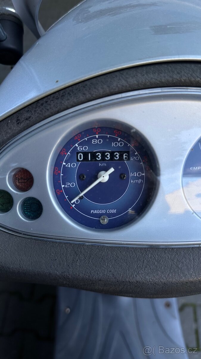 Piaggio fly 125 skútr - 5
