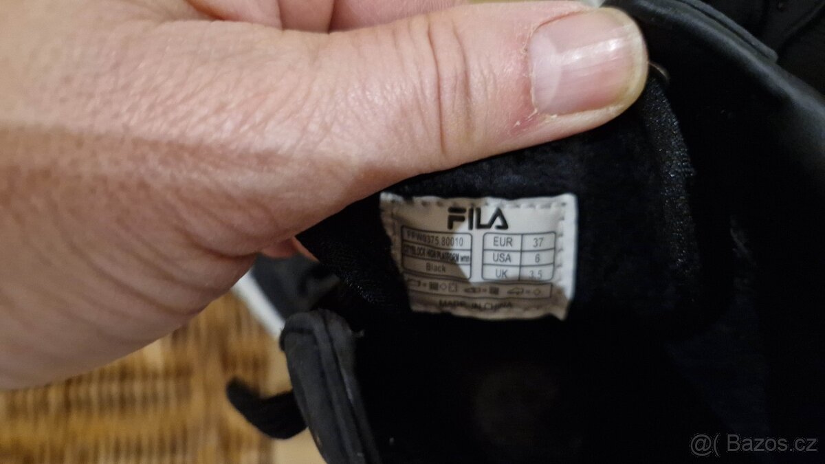 N.O.V.É. zimní vyšší boty FILA vel.: 37 - 5