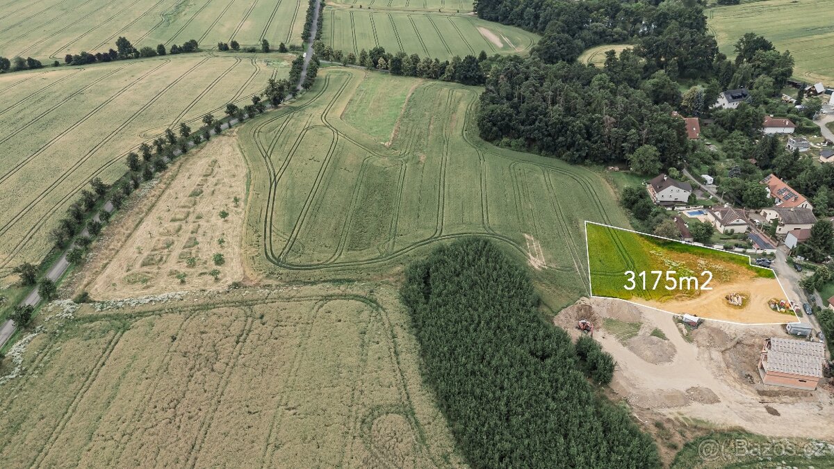 Prodej stavebního pozemku 3220 m² Strančice - Sklenka - 5