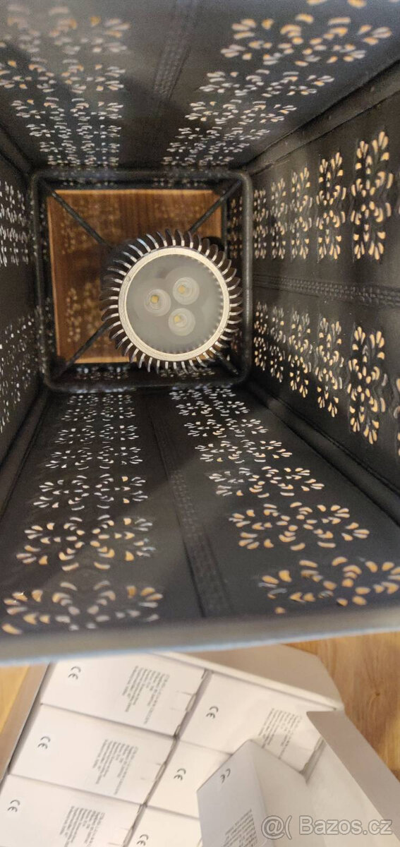 (10x) E14, 2800K, 300lm, 60 stupňů, 85-220VAC, LED, 3W - 5