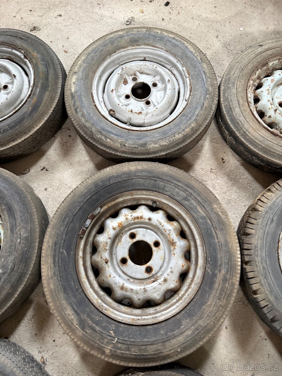 Disky Spartak, trabant - 5