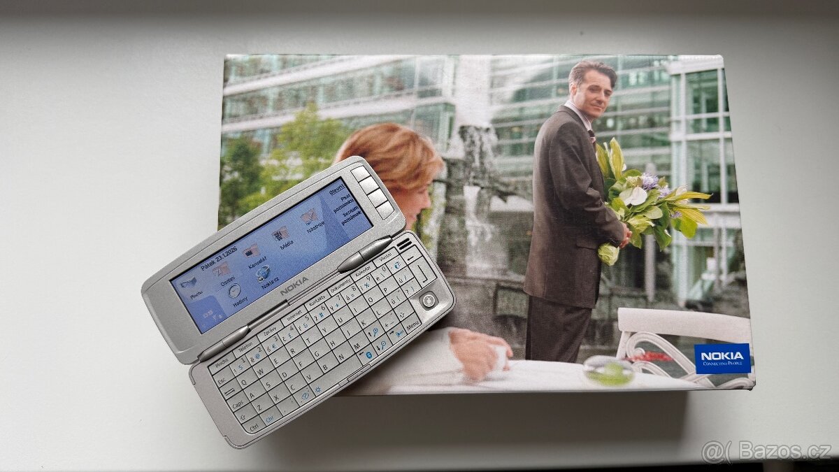 Nokia 9300 TOP STAV - 5