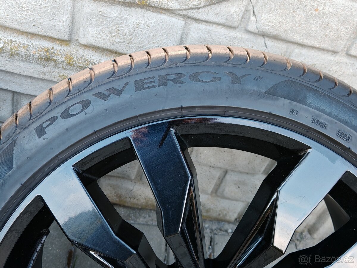 SUZUKA TIGUAN R-LINE ALU R20 5x112 - 5