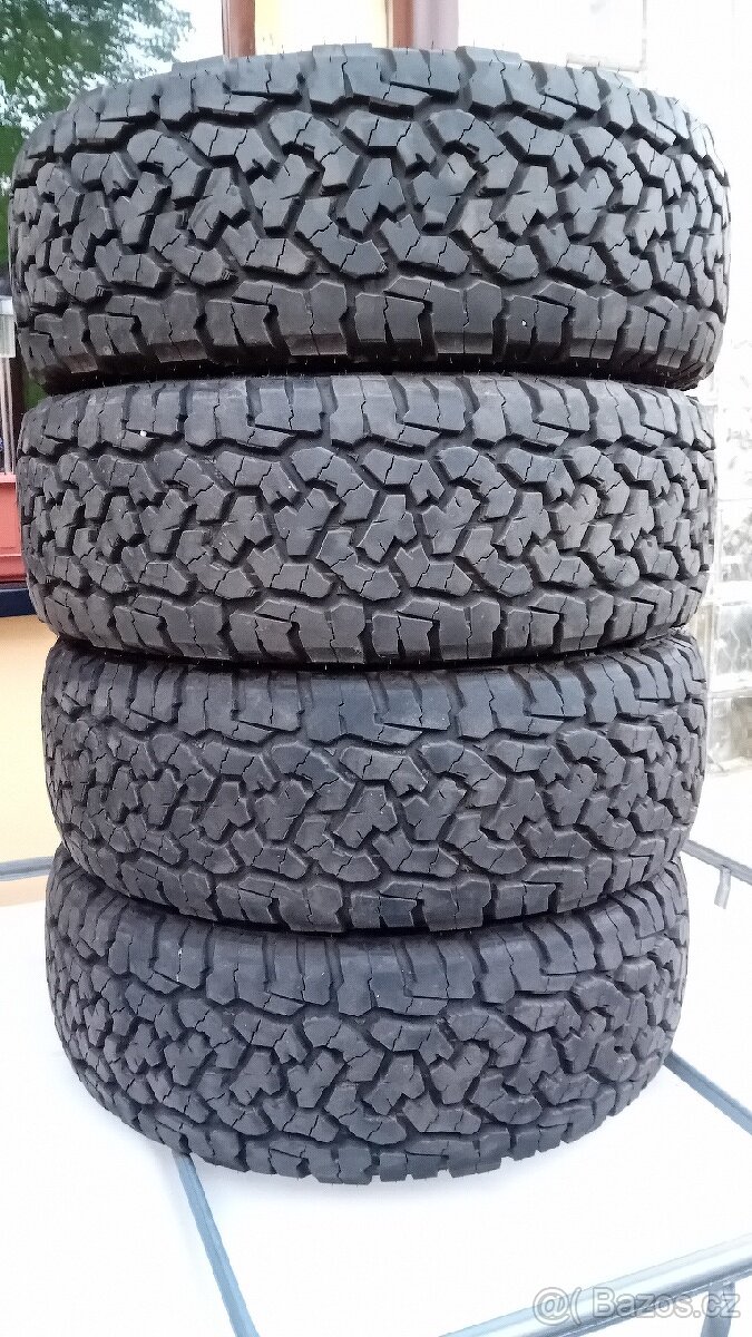 Nabízím offroad pneu 205/65 r15 94 H M+S dot 23
