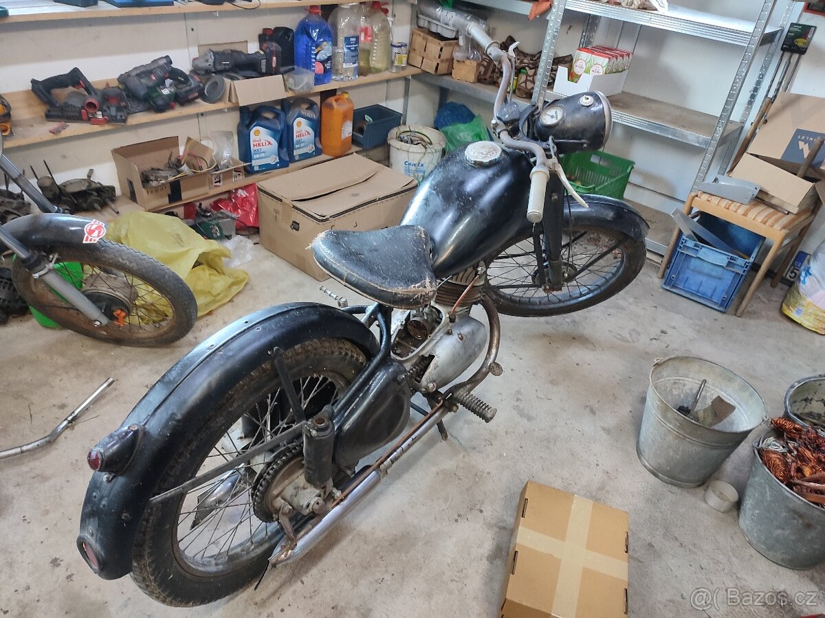 cz 150 c maly perak - 5