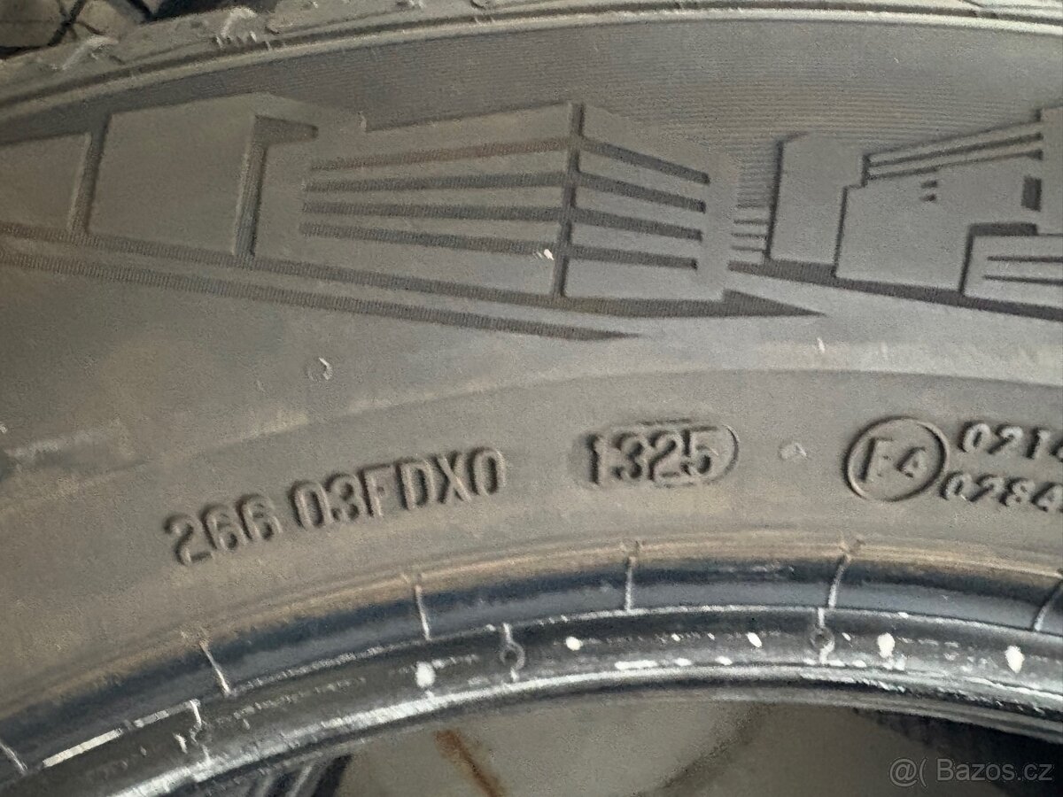 Nové celoroční 215/60 R18 98H - 5