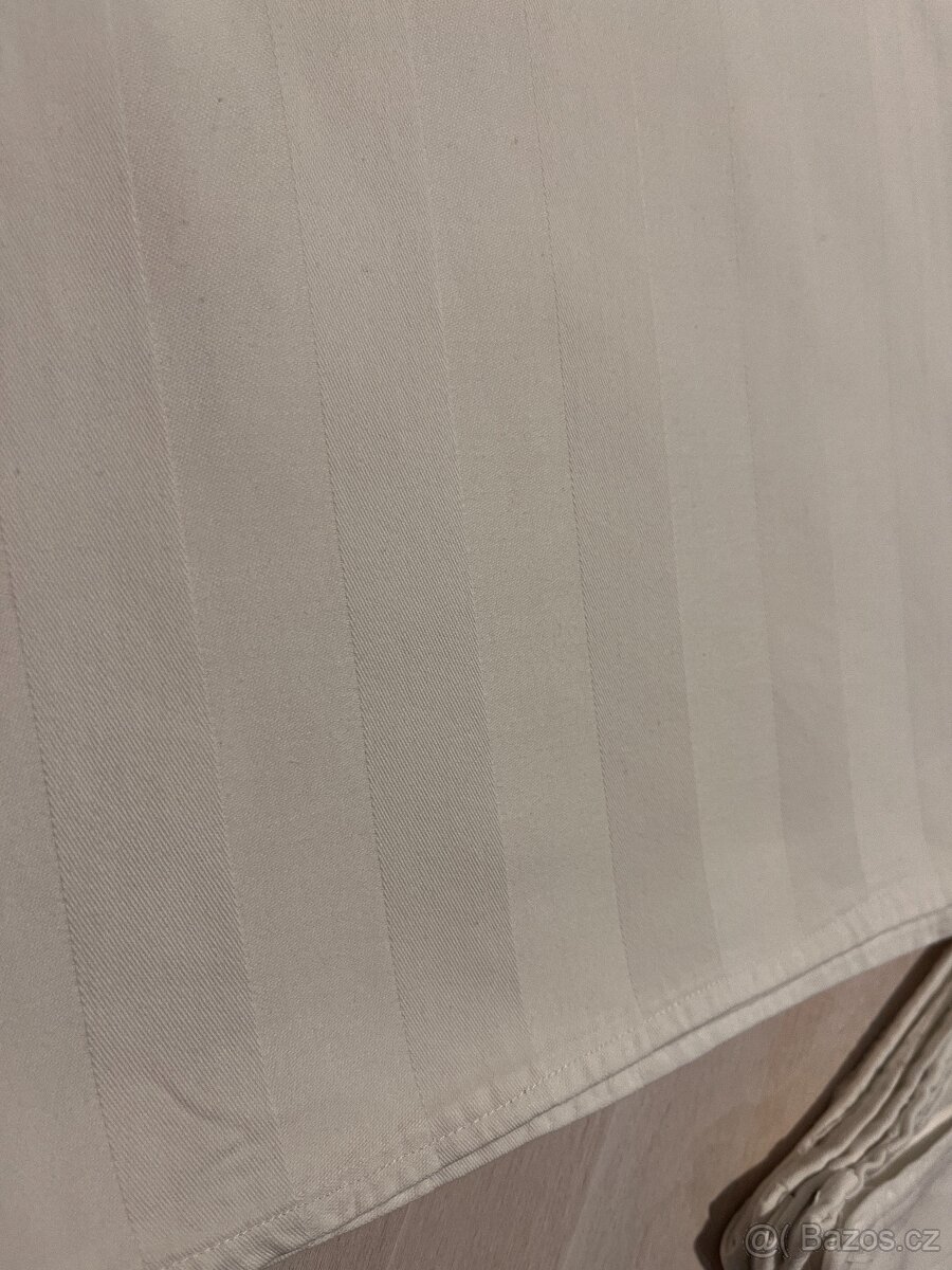 Prostírání z damašku - 5