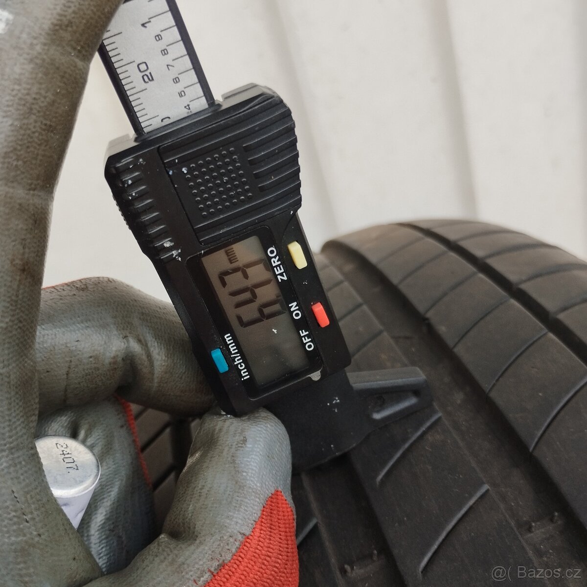 Letní pneumatiky 215/65/17 Michelin - 5