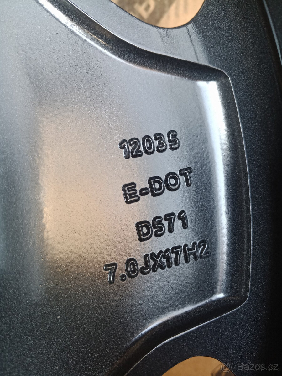 Nové orig. alu disky 5x110R17 Alfa Romeo Tonale - 5